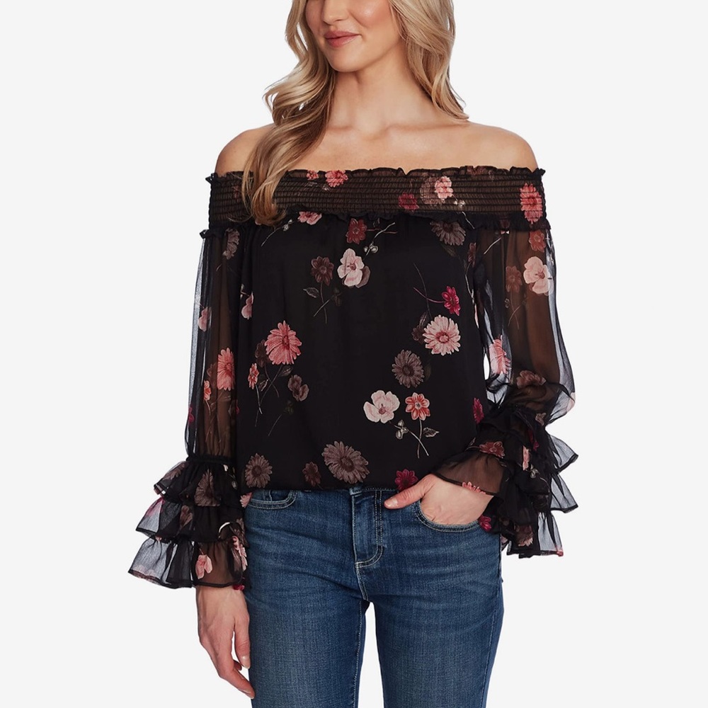 CeCe Romantic Memories Off-the-Shoulder Top